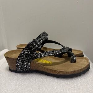 Ladies Viking TAMPA Black Studs Wedge Heel Toe Loop Sandals Size US8.5